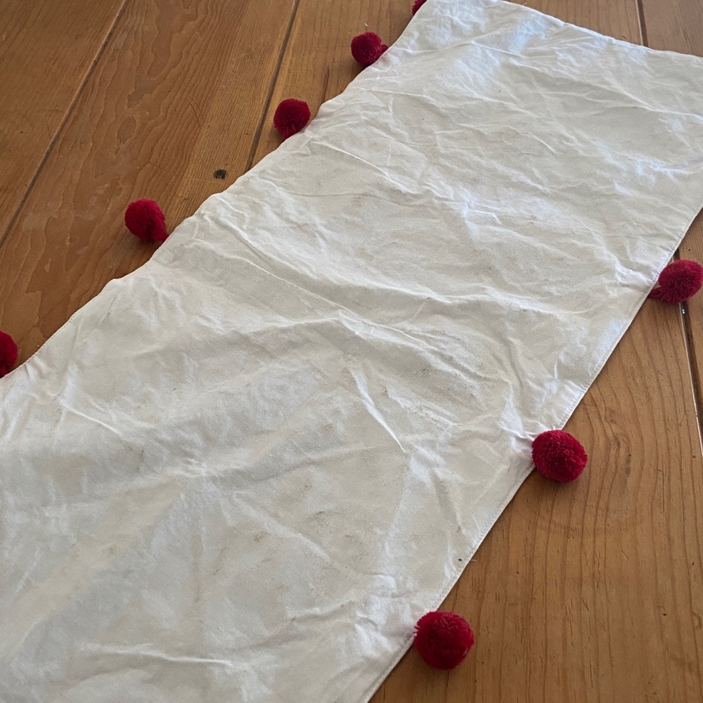 Hand Beaded Christmas Table Runner Pom Pom Trim - Picture 7 of 7